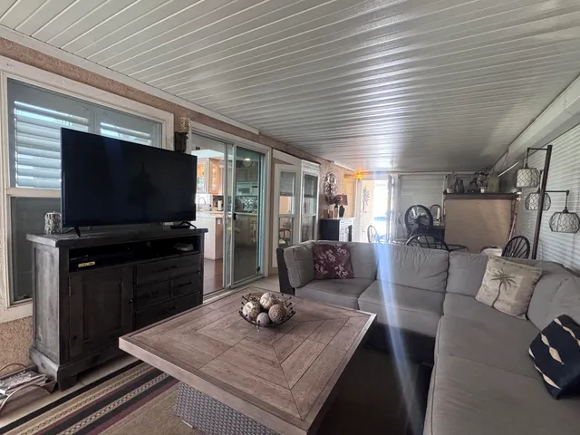 $199,000 | 84136 Ave 44, Unit 688, Indio, CA 92203