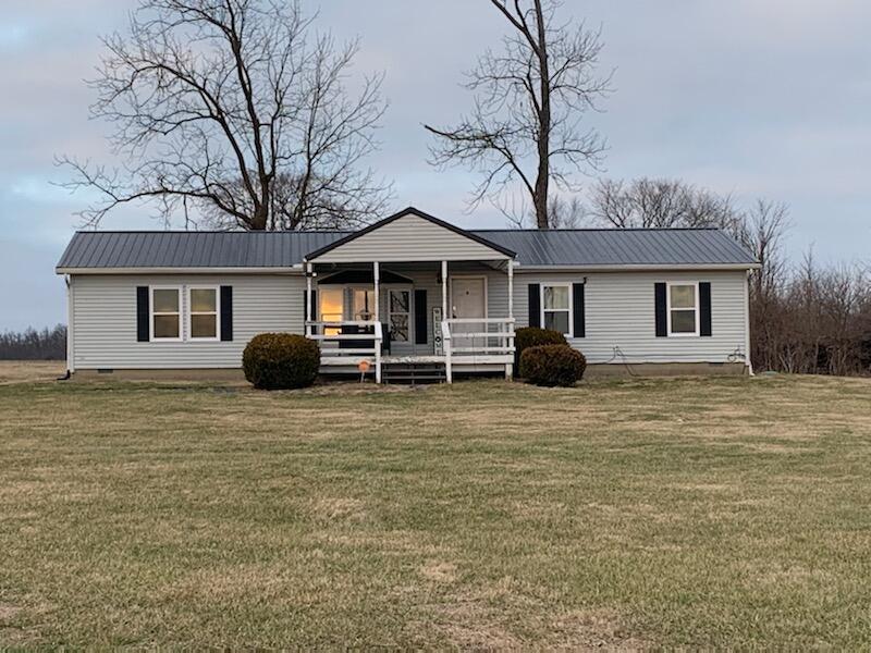 2141 Laymon Road New Vienna, OH 45159 - Photo 2 of 18 IMG_7449002