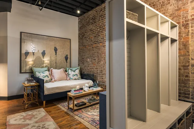 $1,500,000 | 55 East Main Street, Unit 304, Chattanooga, TN 37408