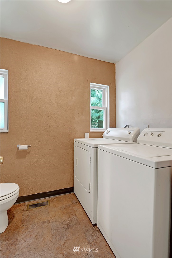 19823 Southeast 150th Street Renton, WA 98059 - Photo 13 of 14 Gallery Image 13