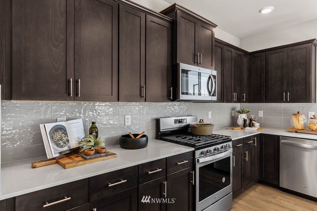 19 181st Street Southeast, Unit 21 Bothell, WA 98012 - Photo 11 of 38 Gallery Image 11