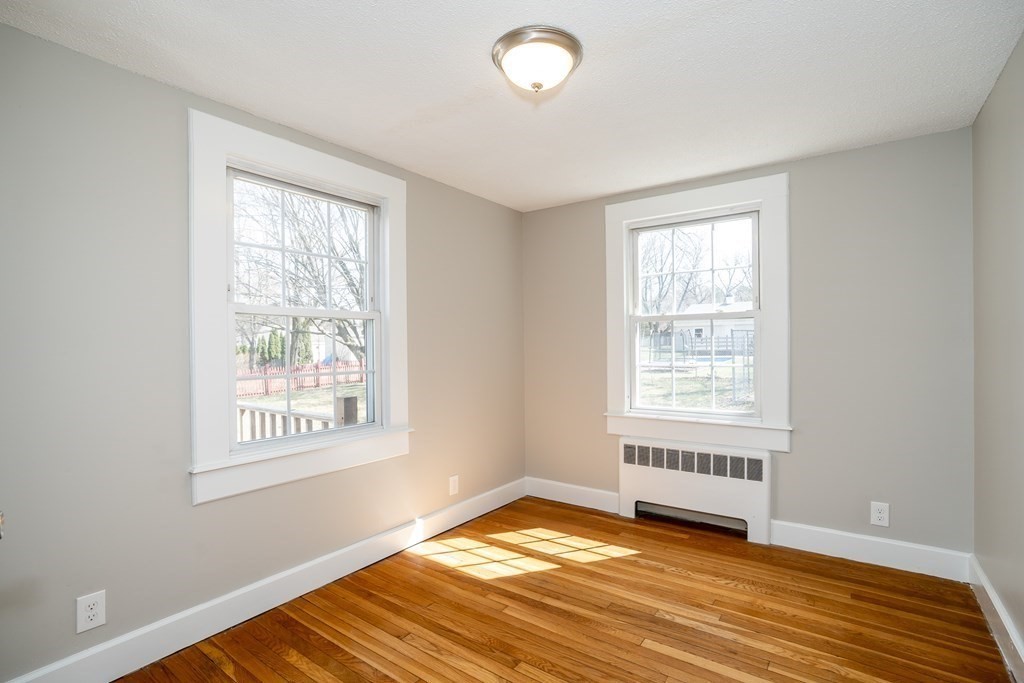 1115 Liberty Street Springfield, MA 01104 - Photo 19 of 41