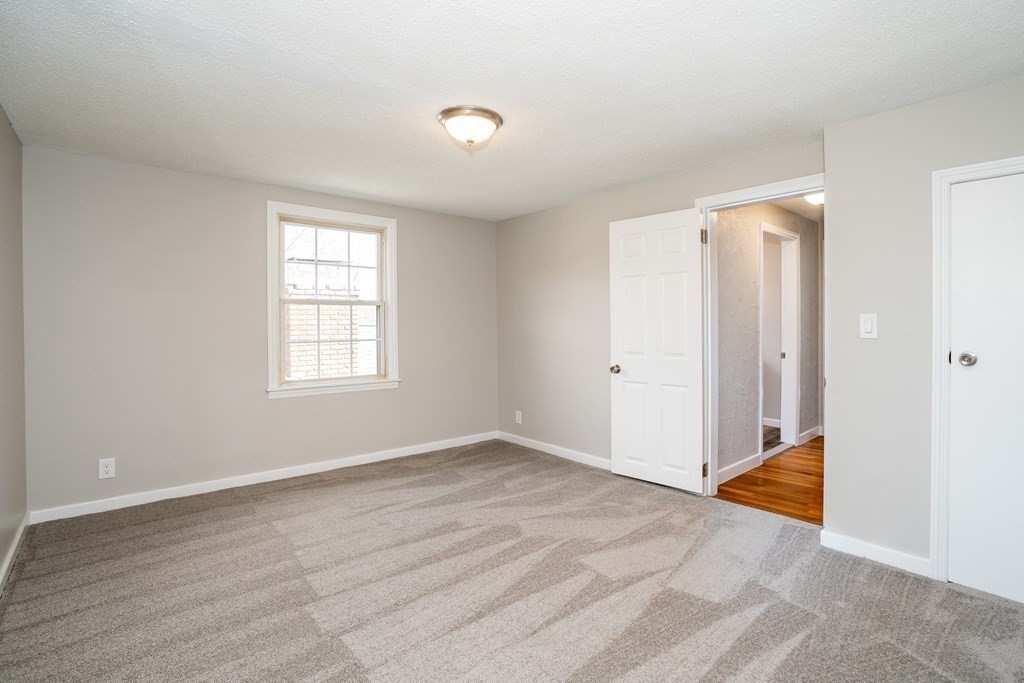 1115 Liberty Street Springfield, MA 01104 - Photo 22 of 41