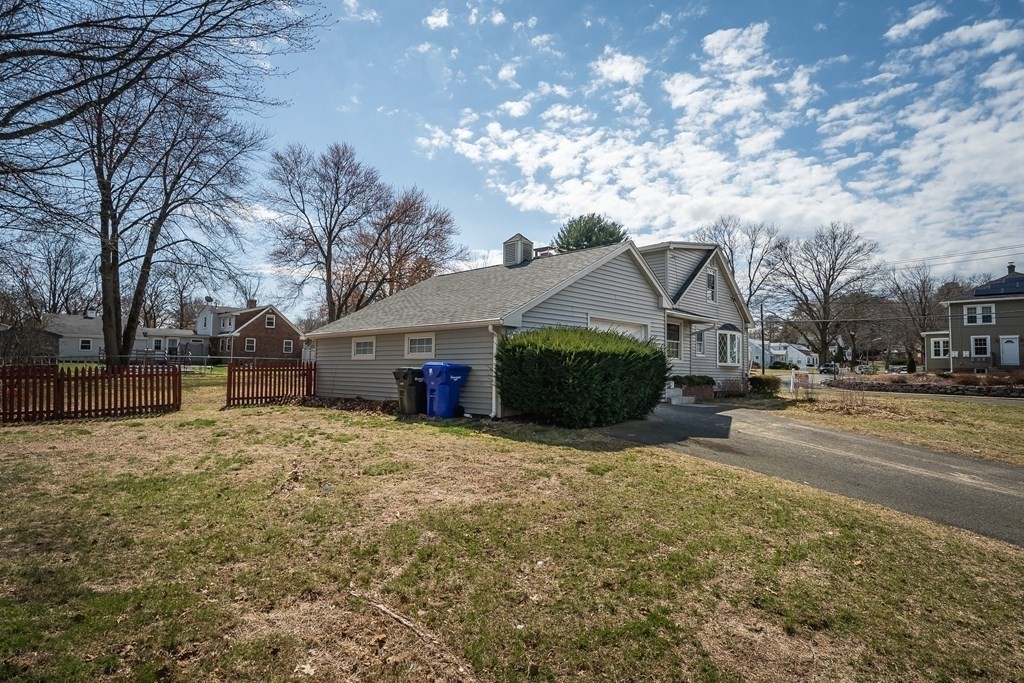 1115 Liberty Street Springfield, MA 01104 - Photo 36 of 41