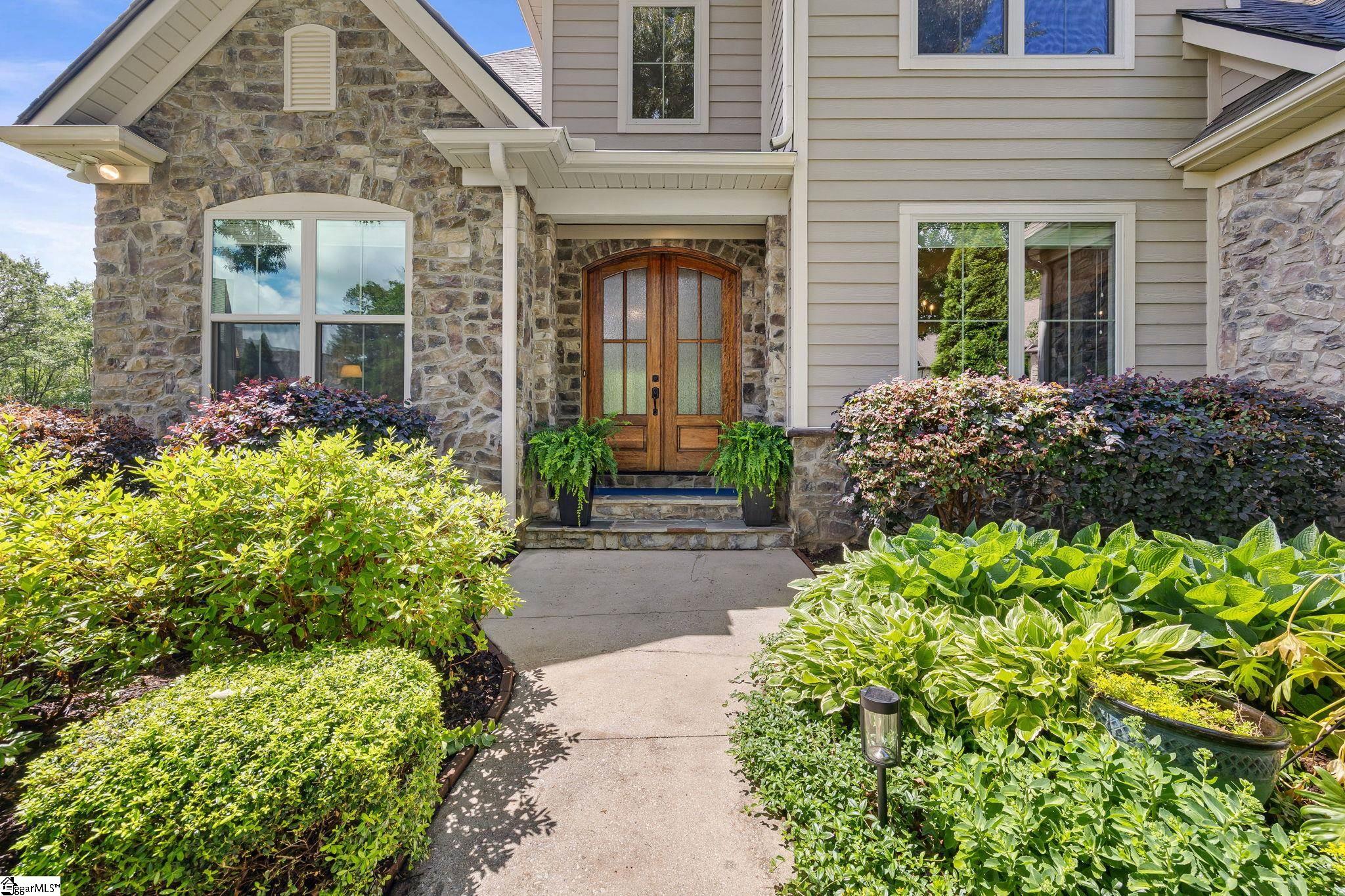 109 Griffith Knoll Way Greer, SC 29651 - Photo 4 of 50