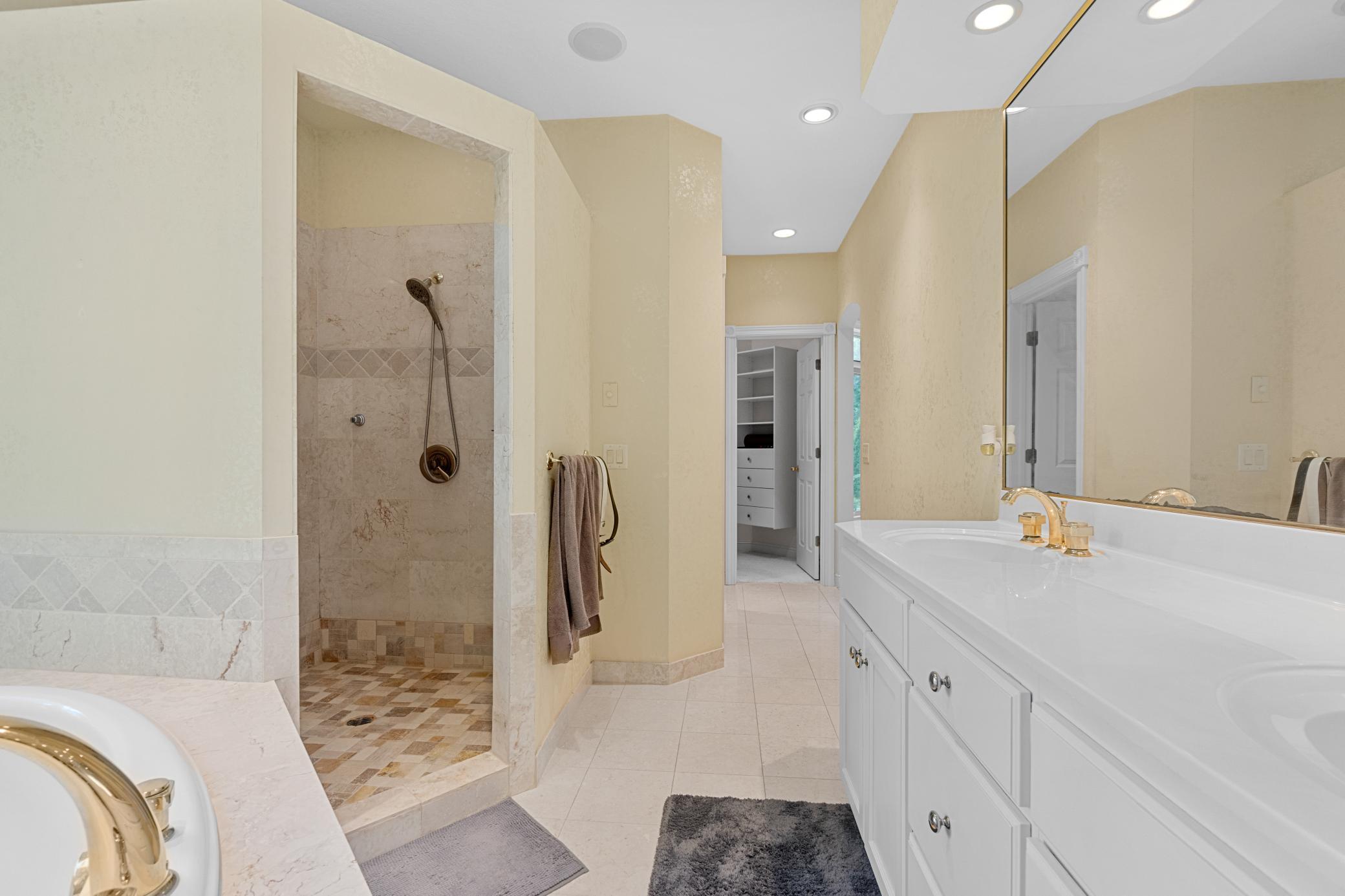 2888 Forest Ridge Chaska, MN 55318 - Photo 21 of 48