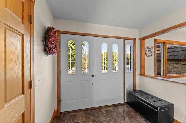 $549,900 | 7991 Isaak Avenue Northwest, Annandale, MN 55302