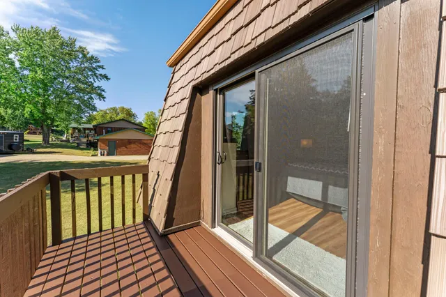 $549,900 | 7991 Isaak Avenue Northwest, Annandale, MN 55302