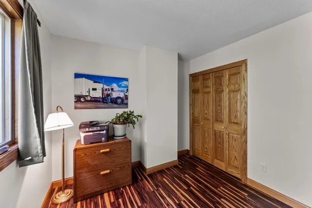 $549,900 | 7991 Isaak Avenue Northwest, Annandale, MN 55302