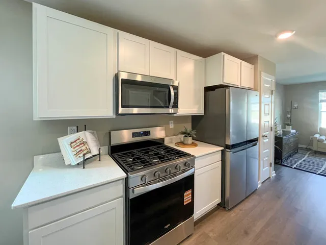 $319,990 | 2326 Noble Lane, Yorkville, IL 60560