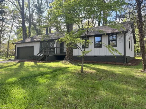 $309,900 | 6900 Harpervalley Lane, Clemmons, NC 27012