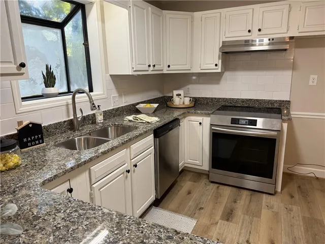 $329,900 | 6900 Harpervalley Lane, Clemmons, NC 27012