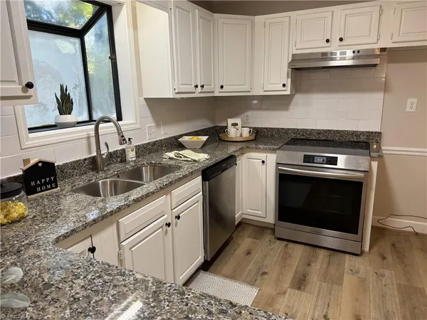 $309,900 | 6900 Harpervalley Lane, Clemmons, NC 27012