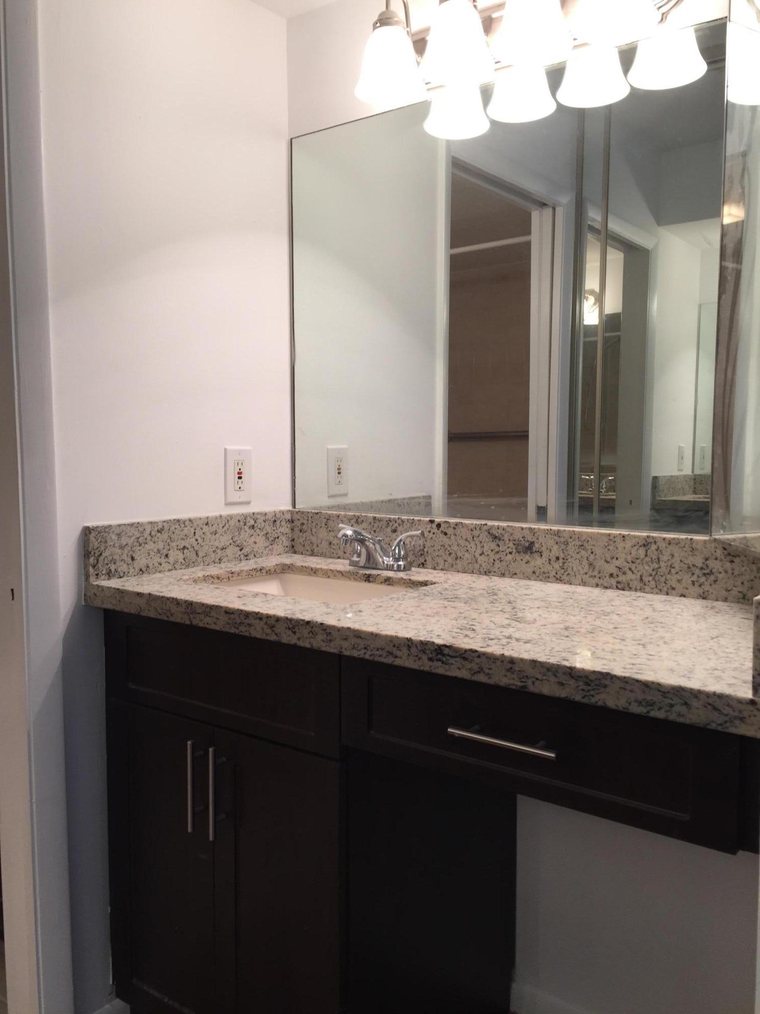 8152 Thames Boulevard, Unit D Boca Raton, FL 33433 - Photo 27 of 41 IMG_4342