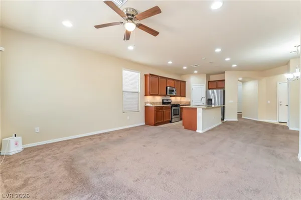 $2,300 | 10251 Copalito Drive, Las Vegas, NV 89178