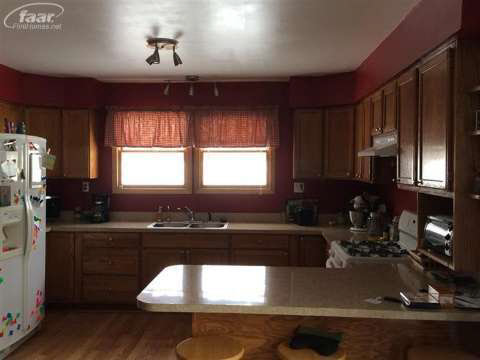 137 South Morrice Road Morrice, MI 48857 - Photo 2 of 13 20390706-1.JPG
