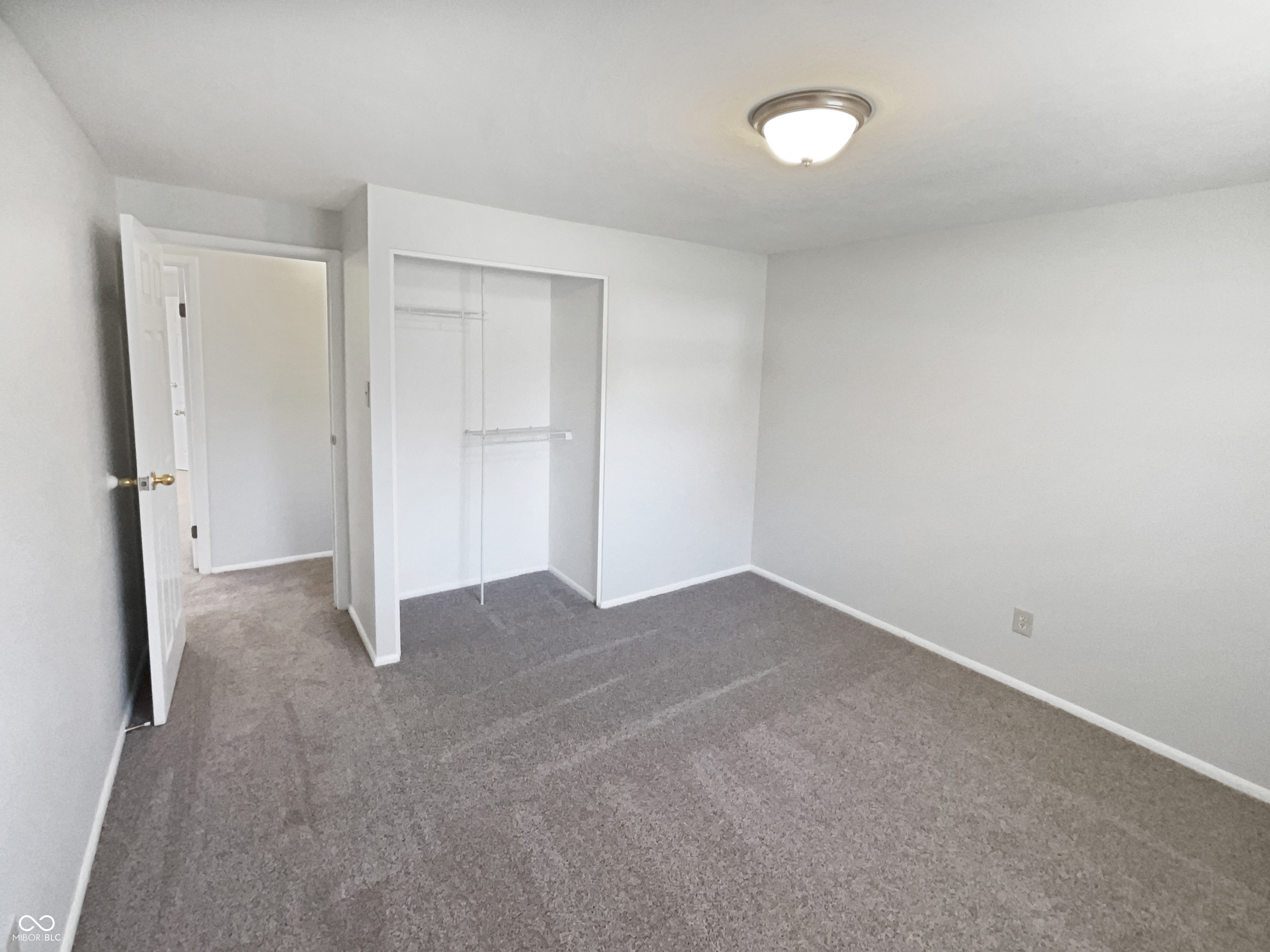 7459 Harcourt Road Indianapolis, IN 46260 - Photo 16 of 23