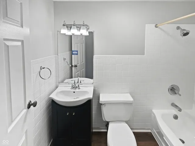 $267,000 | 7459 Harcourt Road, Indianapolis, IN 46260