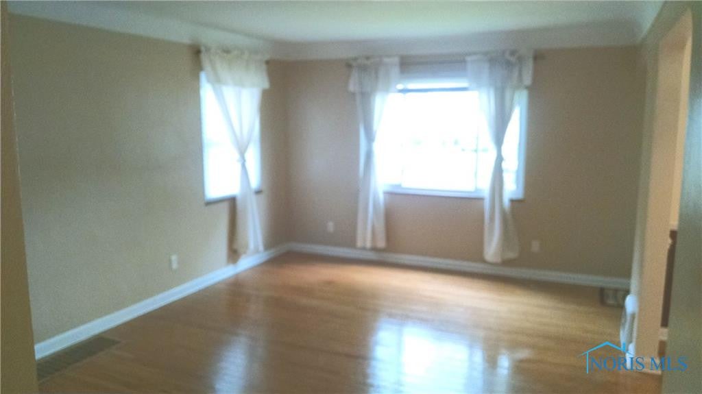 4225 Grantley Road Toledo, OH 43613 - Photo 4 of 15 Gallery Image 4