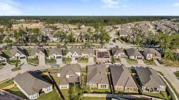 $377,900 | 15650 Turtlehead Trail, Conroe, TX 77302