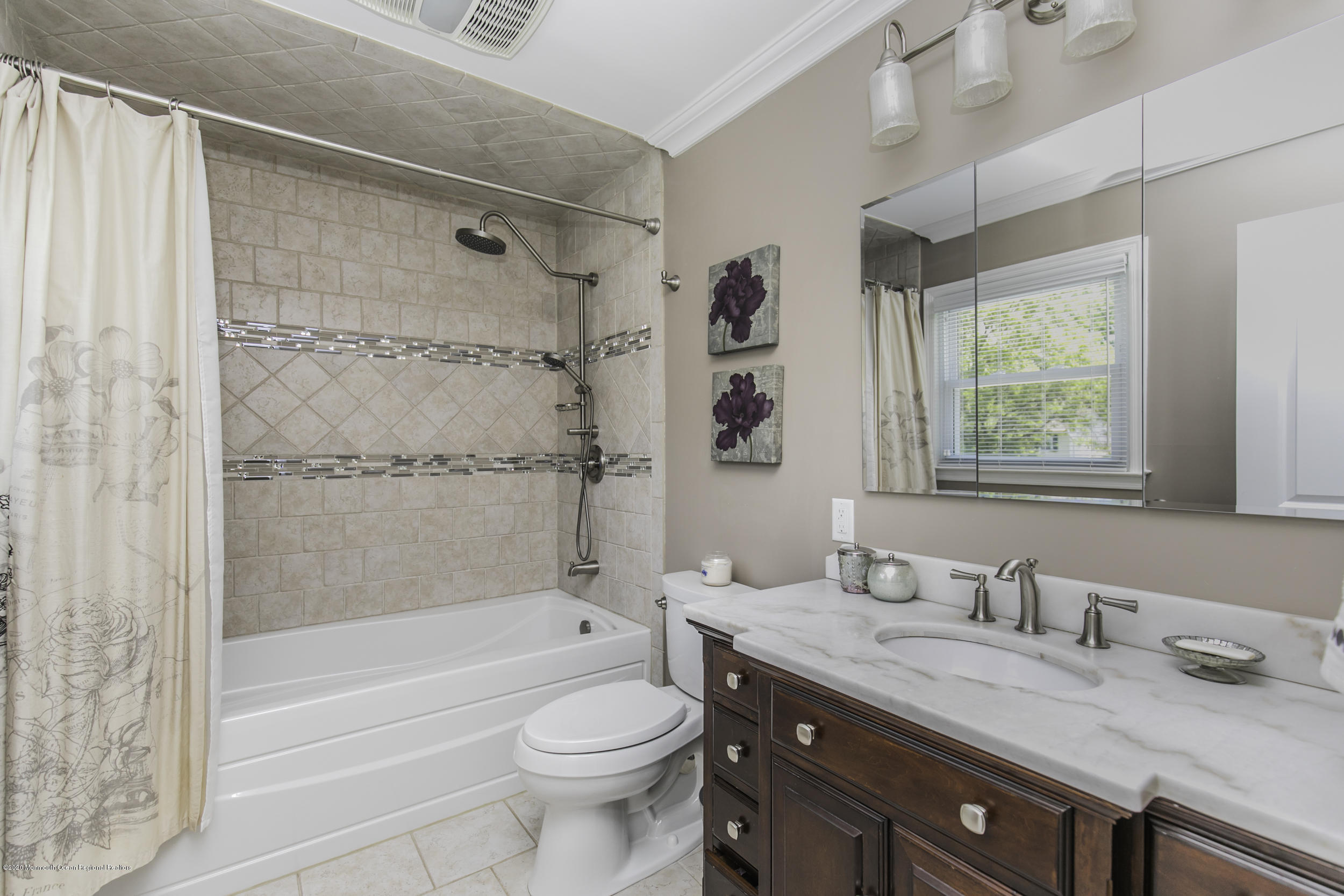 32 Rozbern Drive Eatontown, NJ 07724 - Photo 35 of 49 Jengo_86