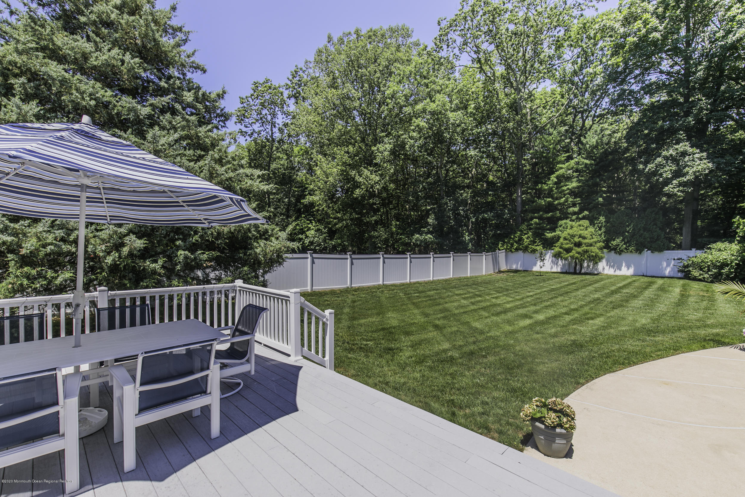 32 Rozbern Drive Eatontown, NJ 07724 - Photo 41 of 49 Jengo_14