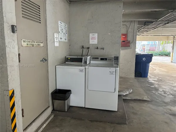 $2,400 | 1615 Meridian Avenue, Unit 203, Miami Beach, FL 33139