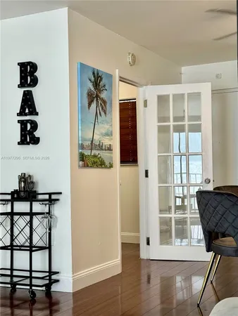 $2,400 | 1615 Meridian Avenue, Unit 203, Miami Beach, FL 33139