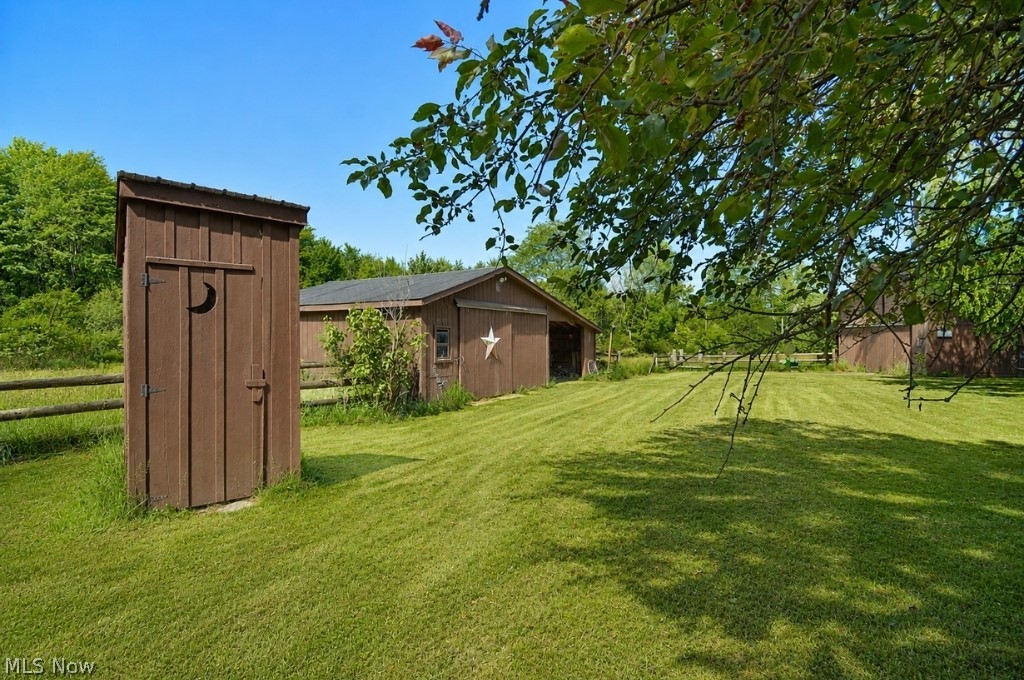 7840 Sumner Road Chardon, OH 44024 - Photo 41 of 49