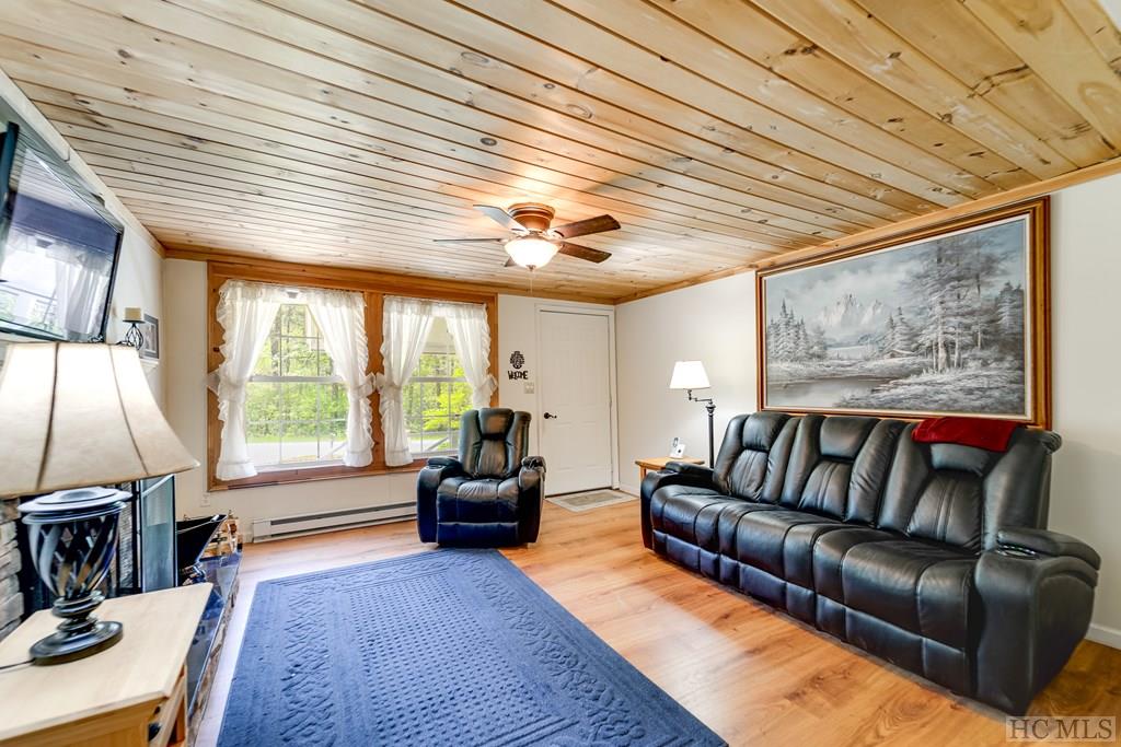593 Silver Run Road Cashiers, NC 28717 - Photo 5 of 20 Gallery Image 5