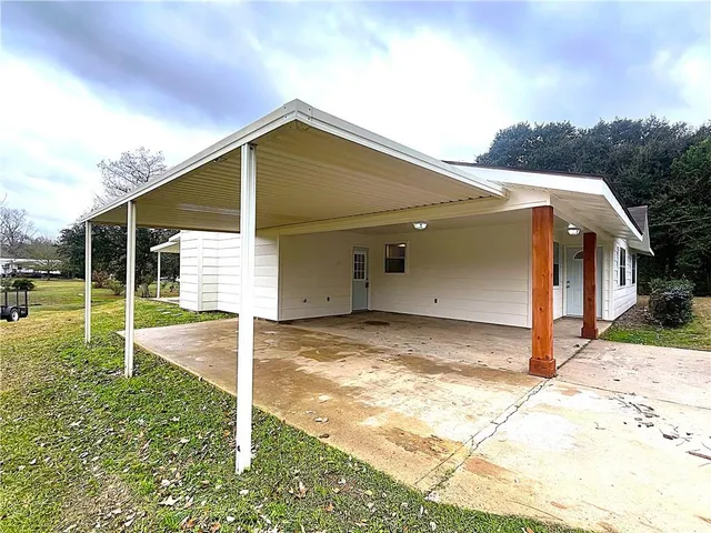 $189,000 | 1490 Highway 452, Marksville, LA 71351