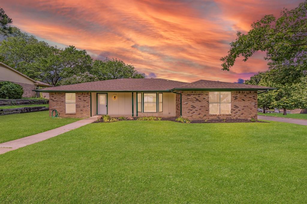 1719 Sagebrush Trail Grapevine, TX 76051 - Photo 1 of 37