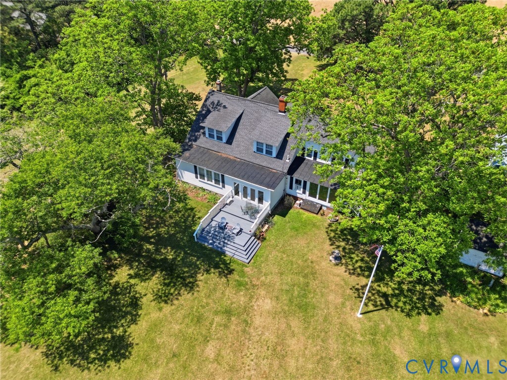 443 Locklies Creek Road Topping, VA 23169 - Photo 6 of 58