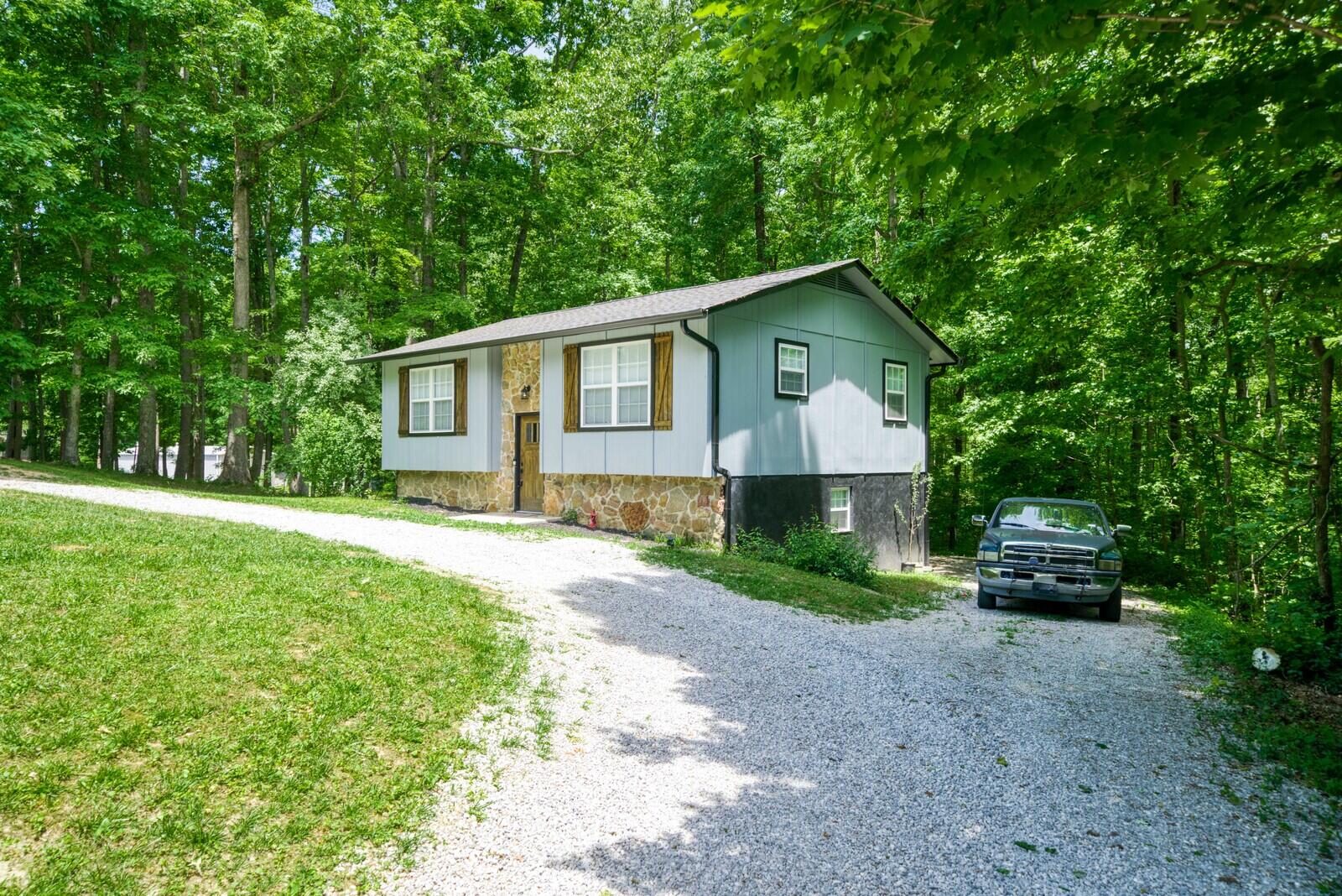 1146 Star Point Road Jamestown, TN 38556 - Photo 1 of 20 1146 Star Point Side View