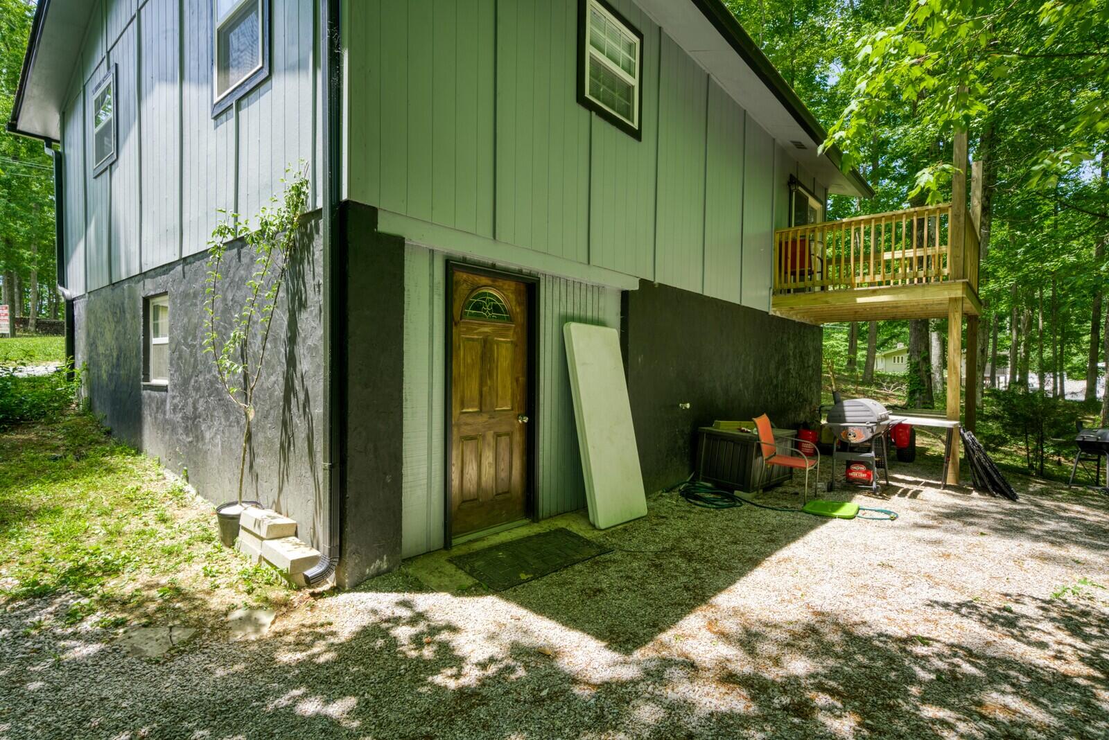 1146 Star Point Road Jamestown, TN 38556 - Photo 17 of 20 1146 Star Point Back View 2