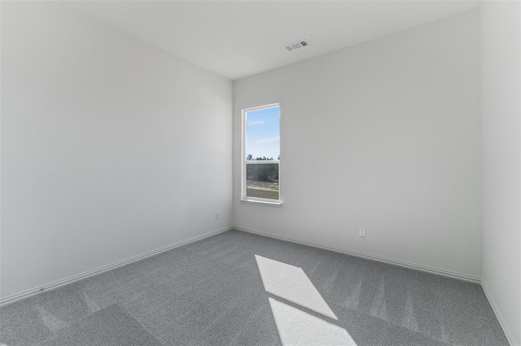 405 Hayden Faith Court Springtown, TX 76082 - Photo 13 of 30