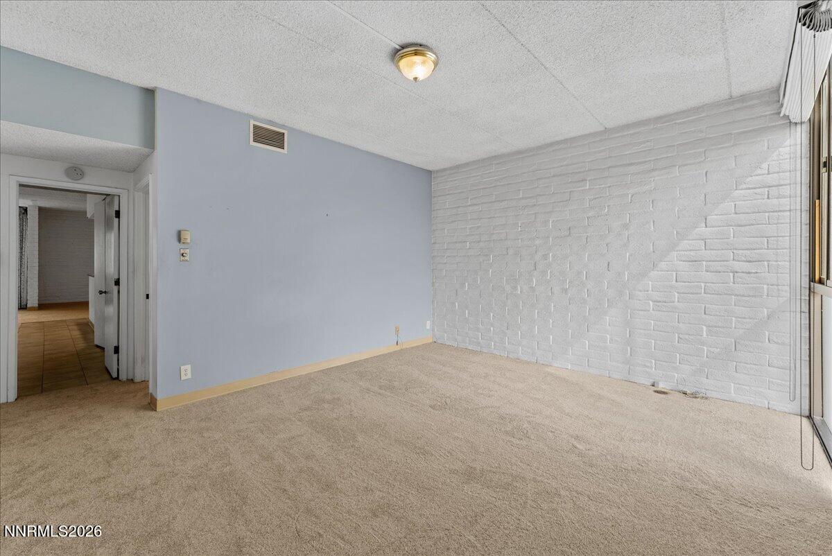 1200 Riverside Drive, Unit 1229 Reno, NV 89503 - Photo 19 of 28 19-1200 Riverside Dr Reno NV 89503 (20 o