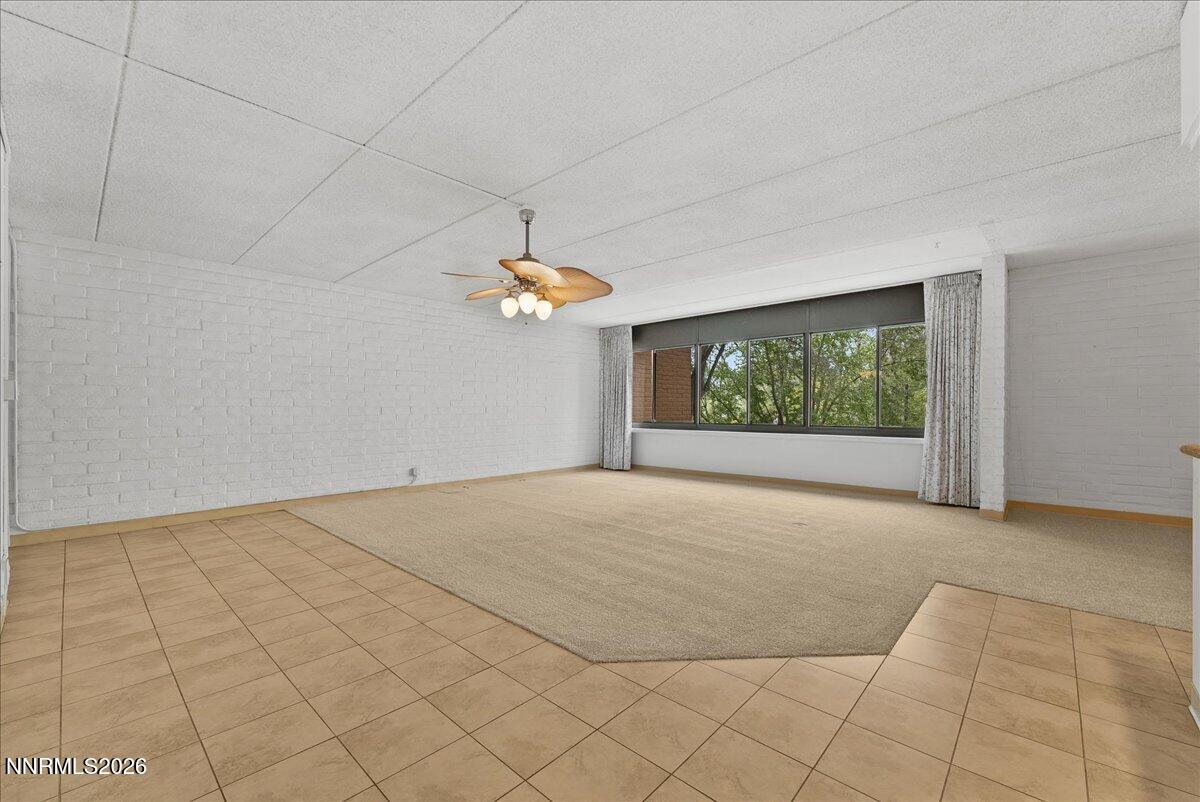 1200 Riverside Drive, Unit 1229 Reno, NV 89503 - Photo 8 of 28 08-1200 Riverside Dr Reno NV 89503 (5 of