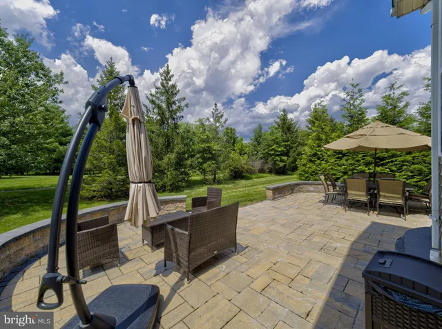 $712,000 | 3 Pony Lane, Flemington, NJ 08822