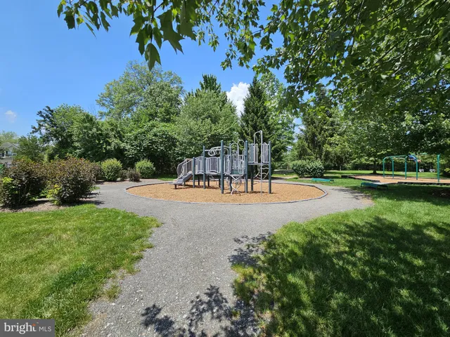 $712,000 | 3 Pony Lane, Flemington, NJ 08822