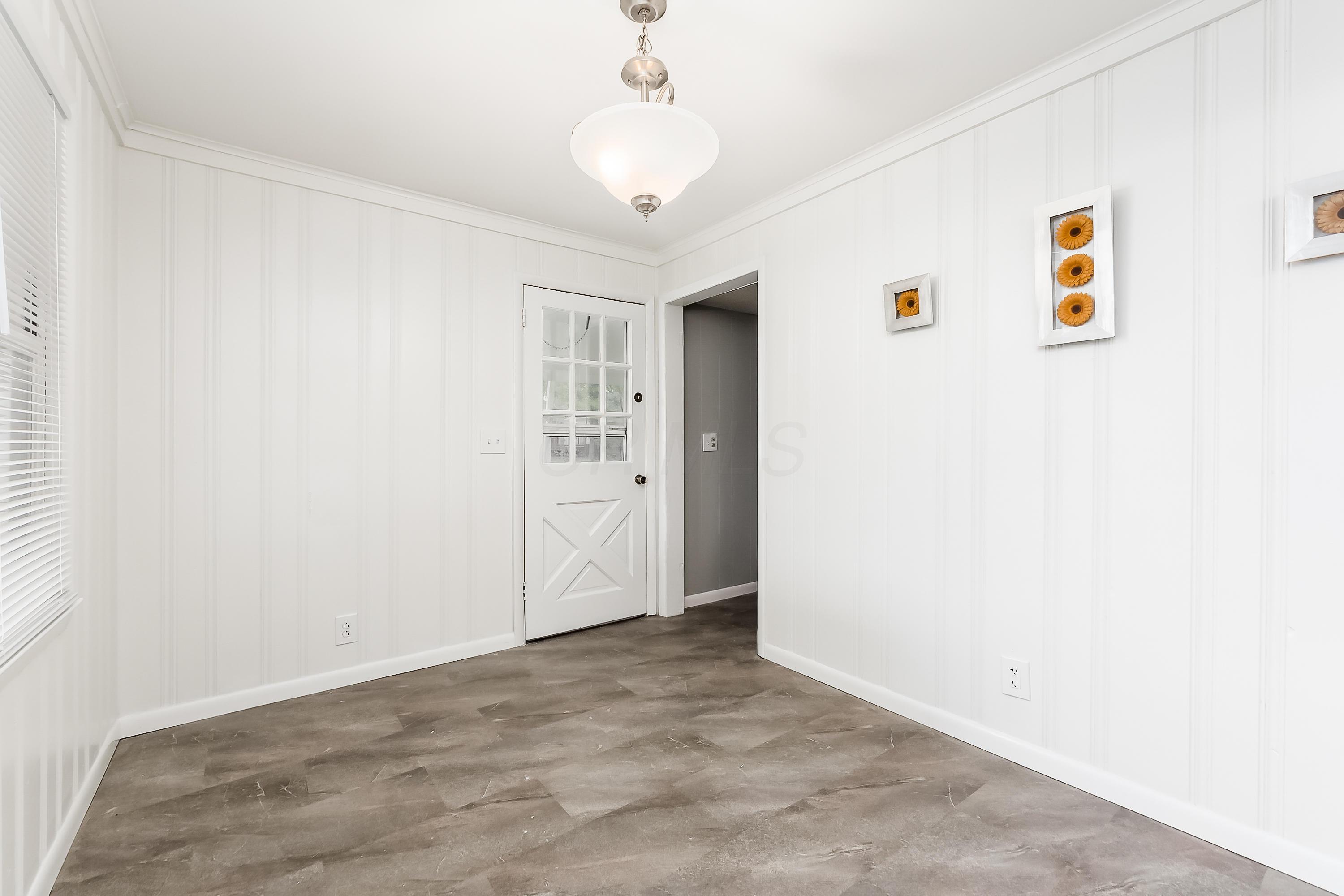 2554 Claridon Road Columbus, OH 43231 - Photo 9 of 33 Gallery Image 9