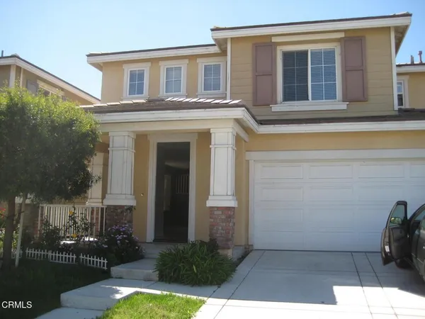 $4,590 | 350 Huerta Street, Oxnard, CA 93030