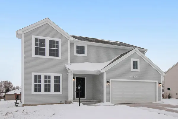 $539,900 | 9392 River Valley Drive Southeast, Alto, MI 49302