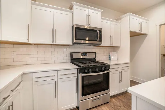 $539,900 | 9392 River Valley Drive Southeast, Alto, MI 49302