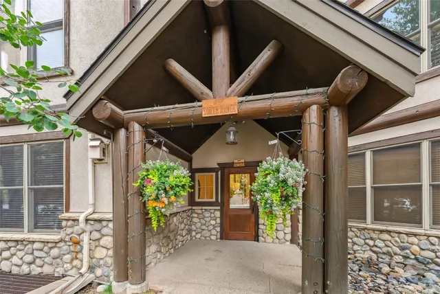 $999,000 | 33 Broken Lance Drive, Unit 206S, Breckenridge, CO 80424