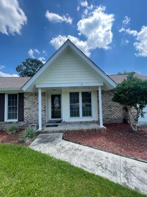 710 Beauregard Road Summerville, SC 29486 - Photo 5 of 30 IMG_8626