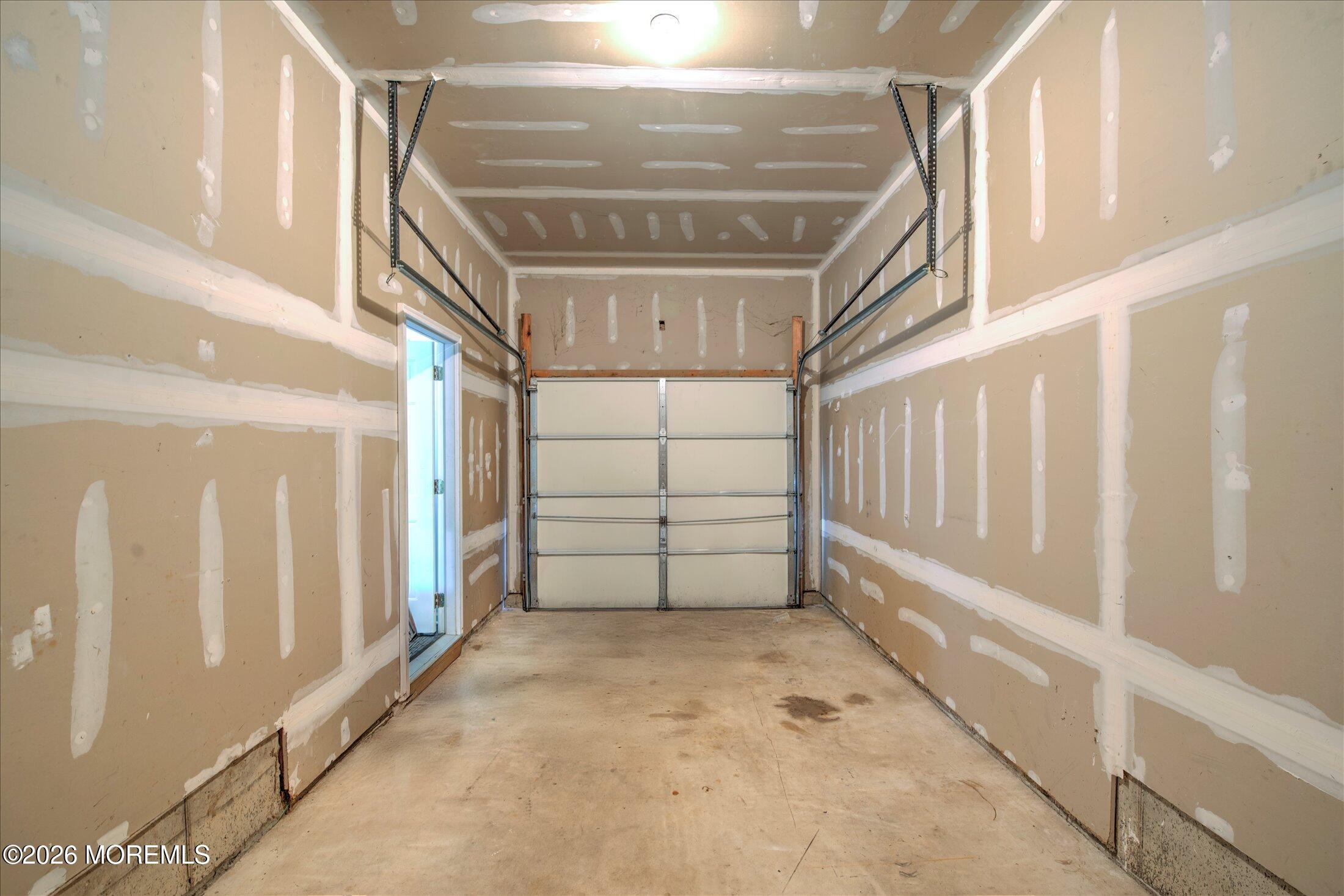 11 Esplanade Way Bayville, NJ 08721 - Photo 38 of 40 40-GARAGE