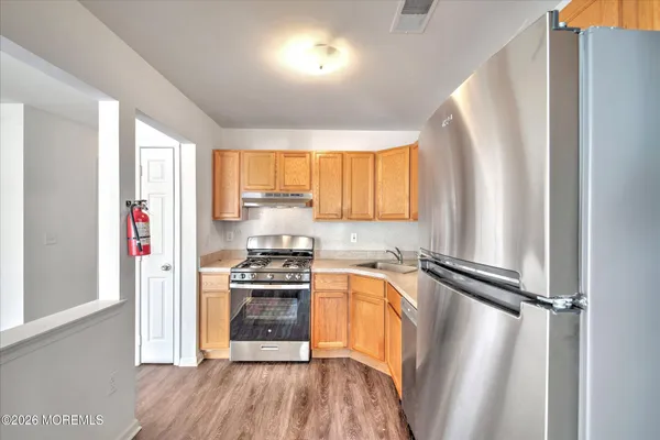 $2,800 | 11 Esplanade Way, Bayville, NJ 08721