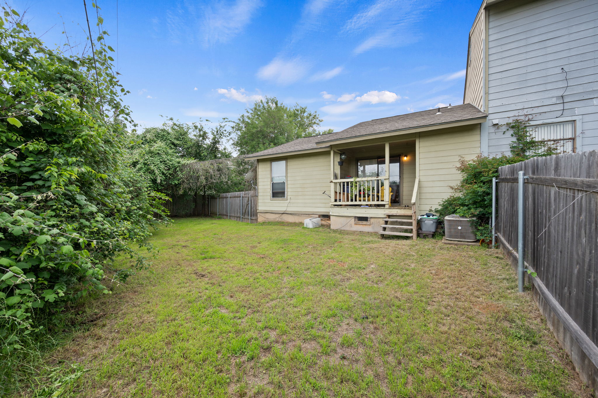 128 Hillside Drive Elgin, TX 78621 - Photo 24 of 38 Back of Unit B