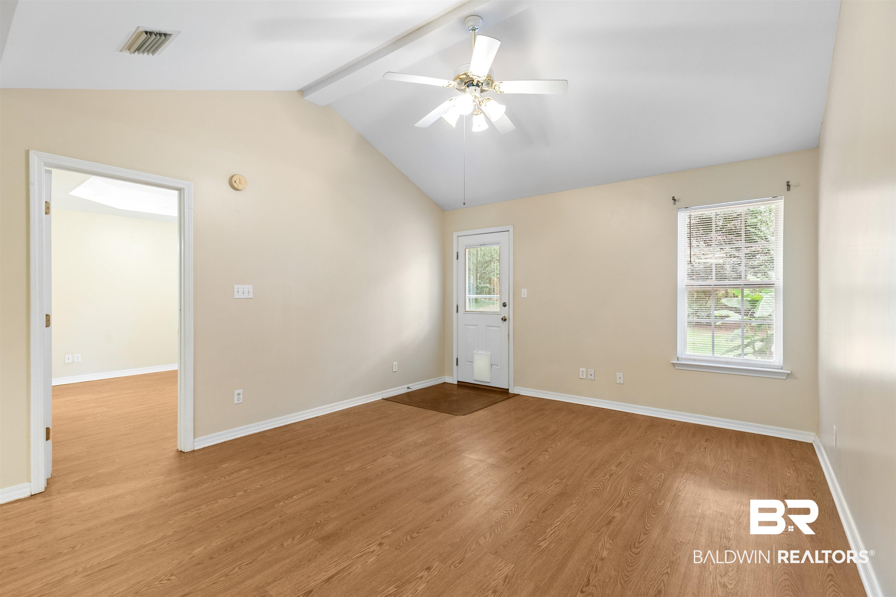 16985 Highway 104 Silverhill, AL 36576 - Photo 10 of 47